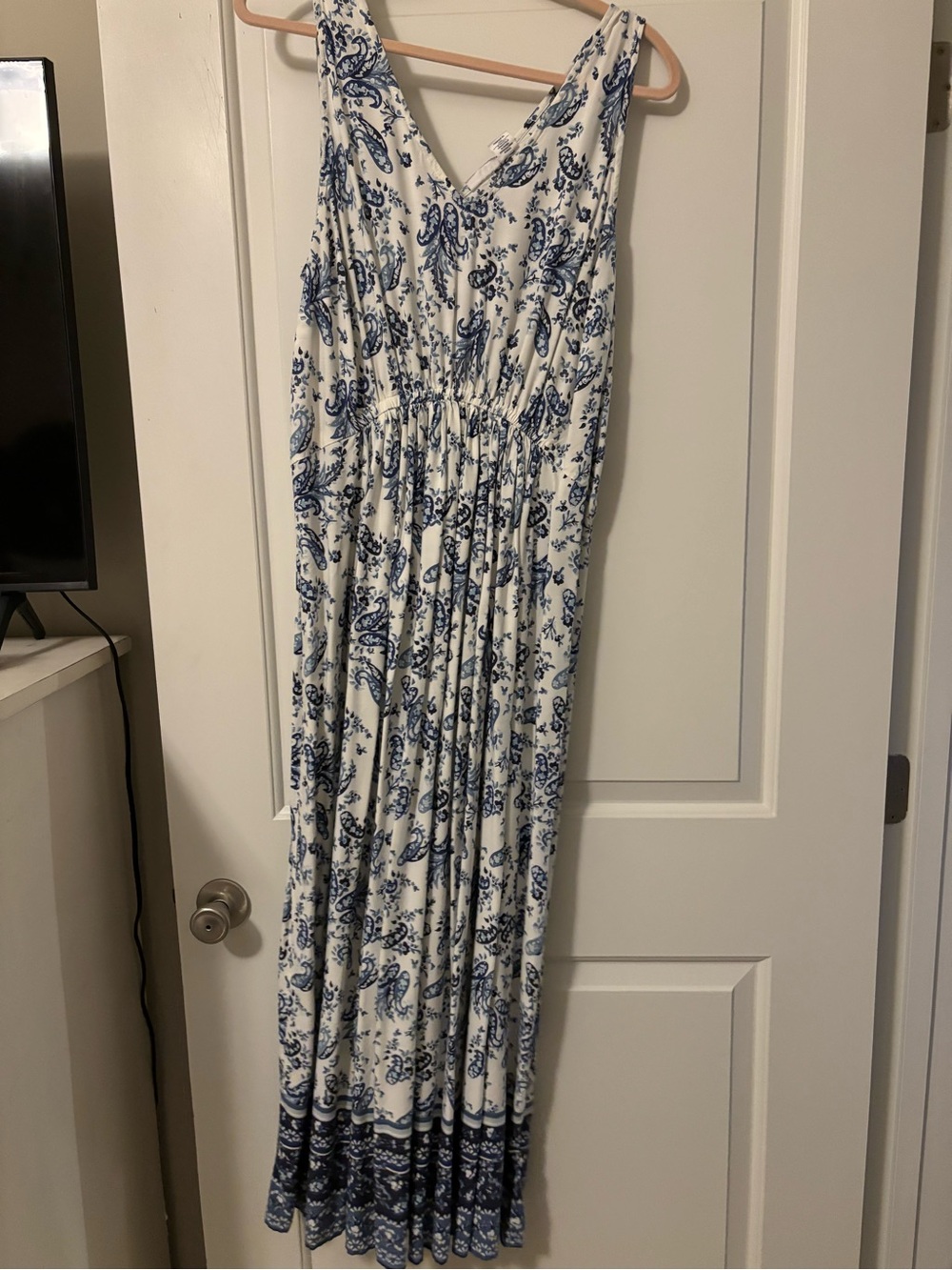Lucky Brand White Dress with Navy Blue Floral Print